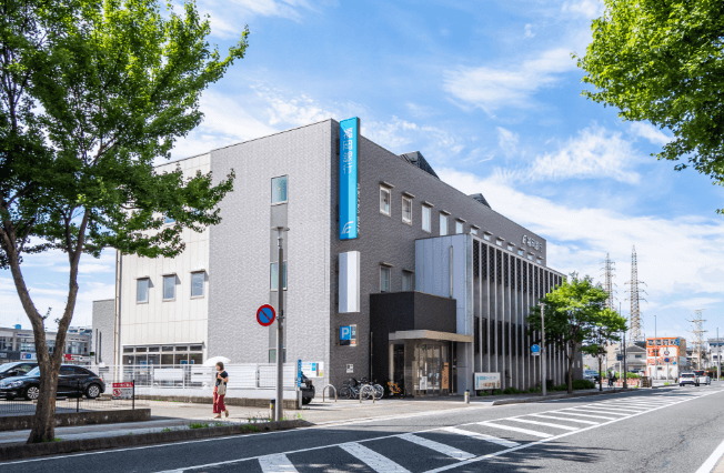 福岡銀行千早支店