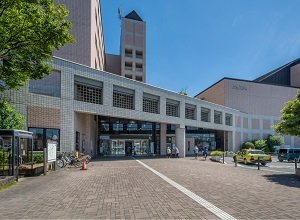 西区役所