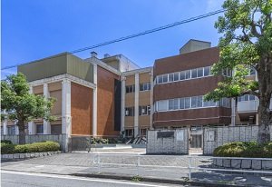市立港明中学校（通学校）