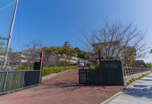早稲田佐賀中学校・高等学校
