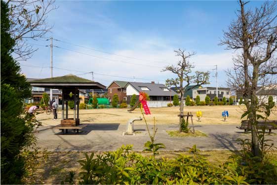 伏石中公園