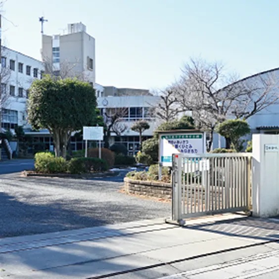 桶川市立桶川東中学校