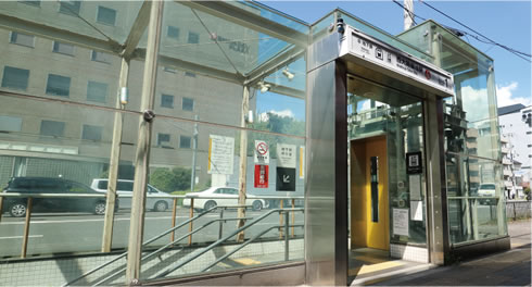 京都市営地下鉄東西線「西大路御池」駅