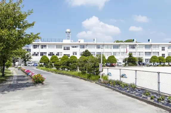 福岡市立香椎小学校
