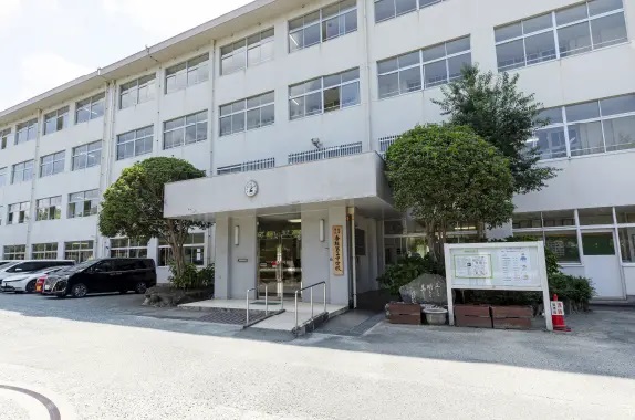 福岡市立香椎第2中学校