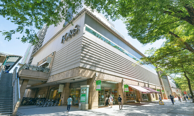 専門店街フォーリス