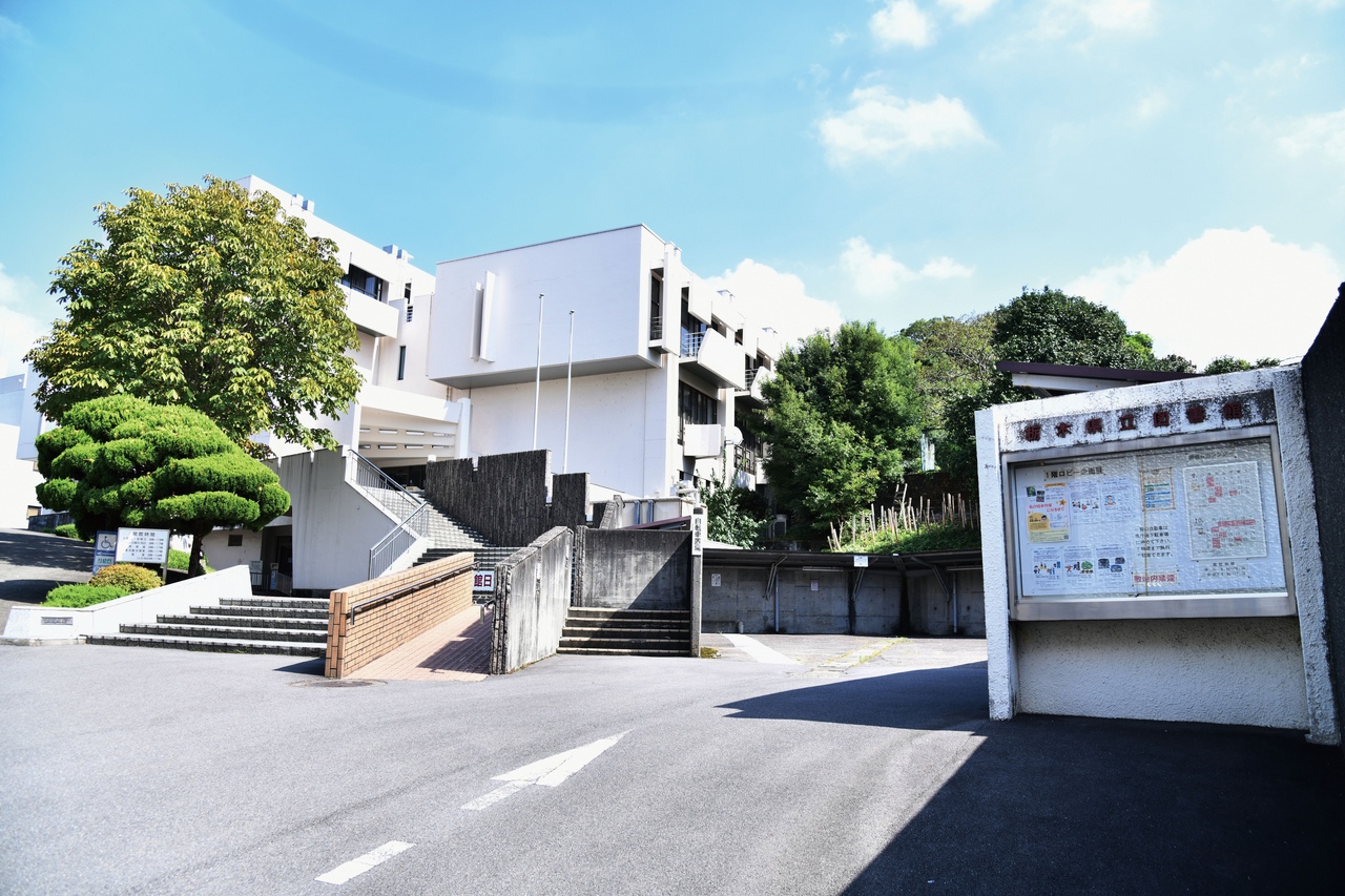栃木県立図書館