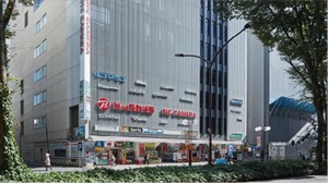 ビックカメラ立川店