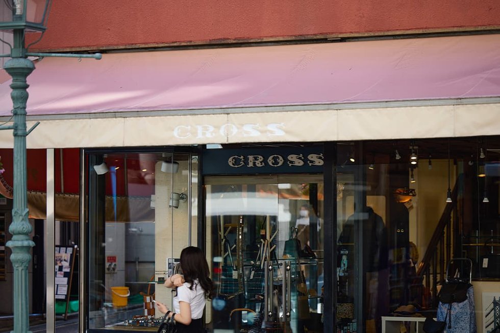 クロス