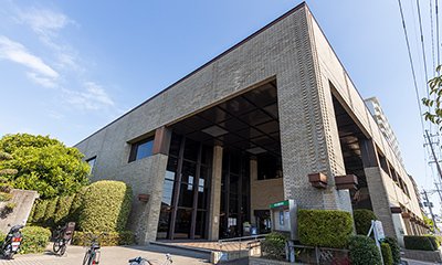 熊本県立図書館･くまもと文学･歴史館