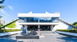 北海道立近代美術館