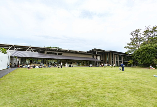 田園調布せせらぎ館