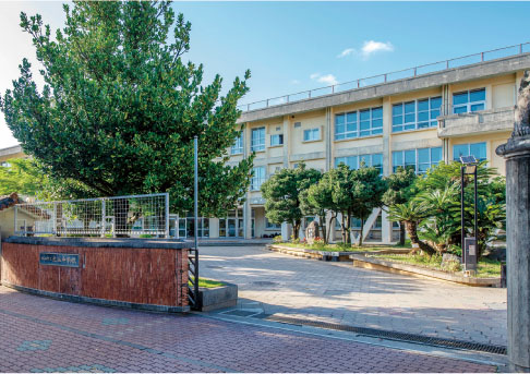 北谷町立北谷中学校