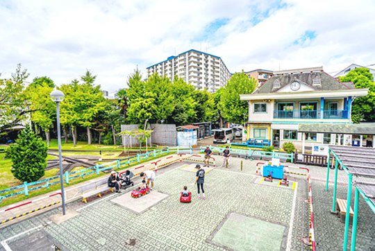 新宿交通公園