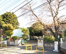 北秋津小学校