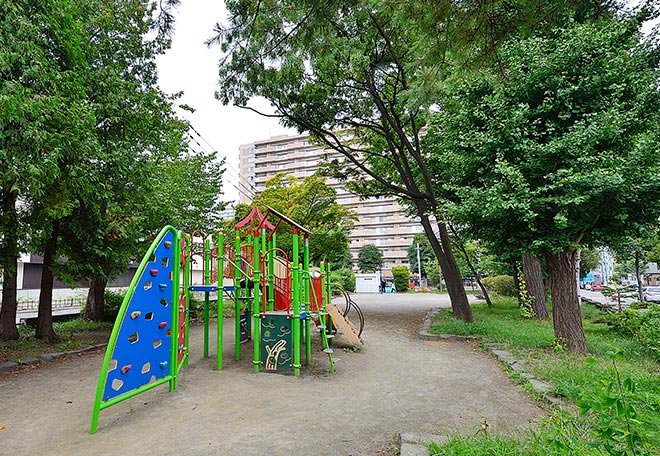 東7丁目緑地