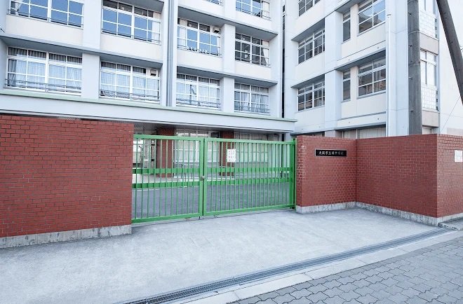 大阪市立緑中学校
