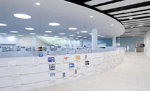 大分市民図書館