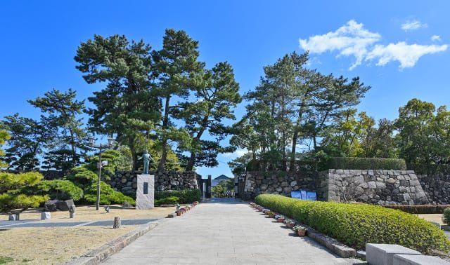玉藻公園(西門)