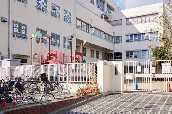 旭区子ども・子育てプラザ