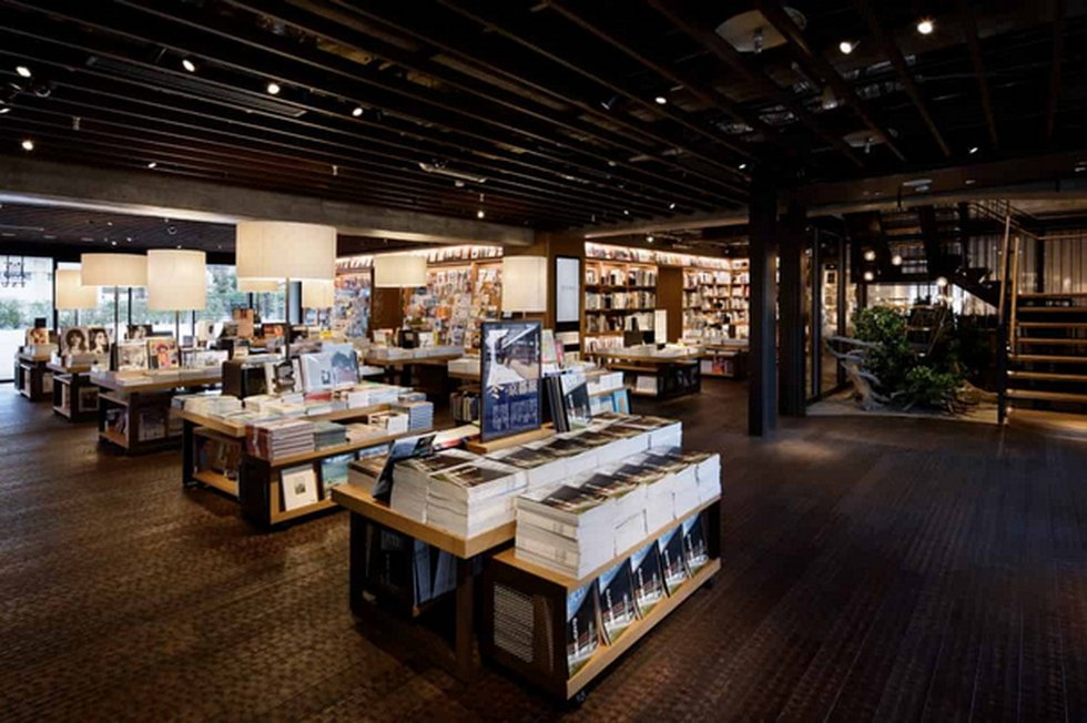 京都岡崎  蔦屋書店