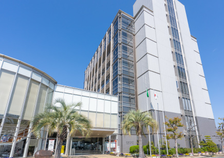 岩倉市役所