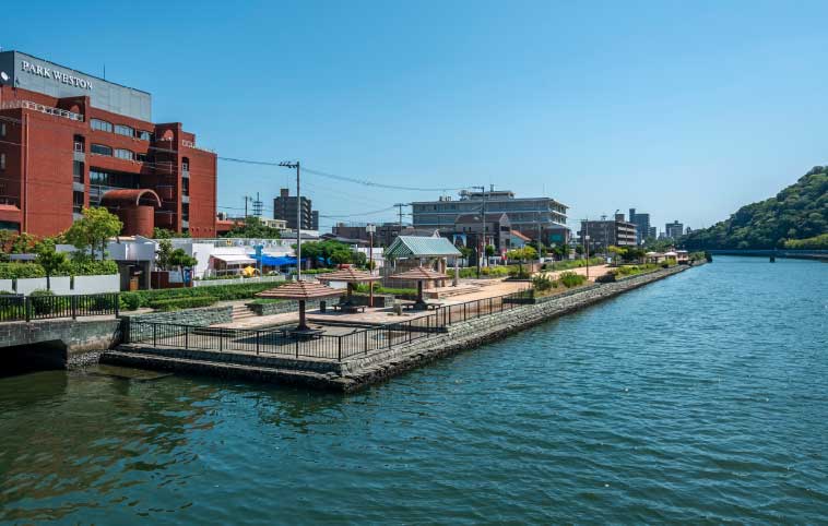 助任川河岸緑地