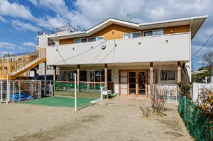 平子幼児園