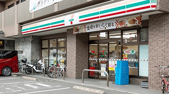 セブン‐イレブン博多竹下駅前店