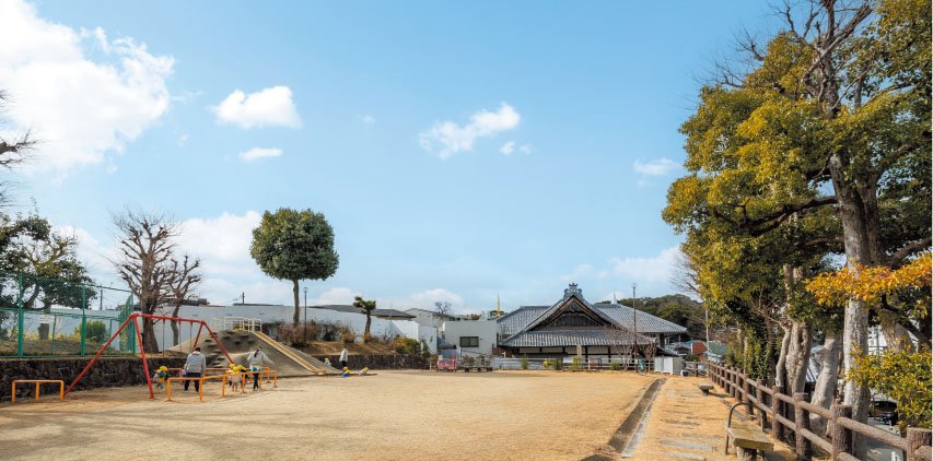 岡東公園
