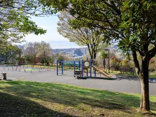 峰岡町三丁目公園
