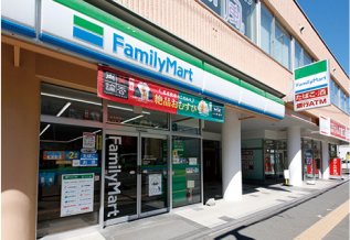 ファミリーマート