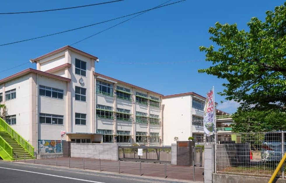 倉敷市立万寿小学校