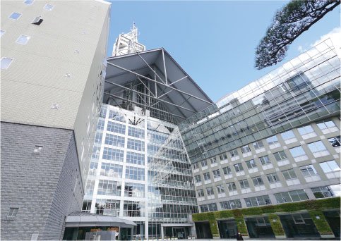 富山市役所