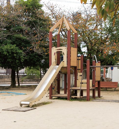 城栄公園