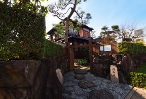 倚松庵（谷崎潤一郎旧邸）　