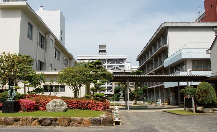 番町小学校