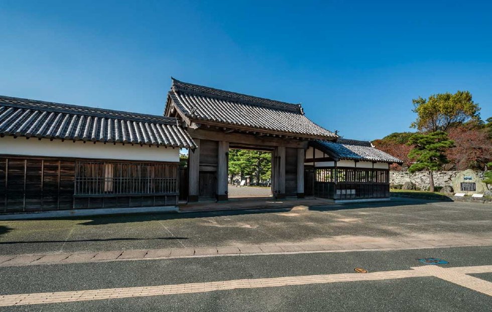 鷲の門