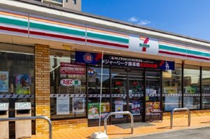 セブンイレブン 名古屋弥富通1丁目店