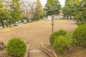 土橋2丁目公園