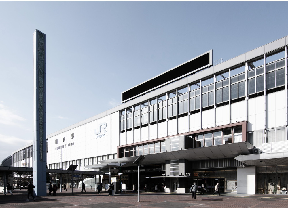 JR「岡山」駅