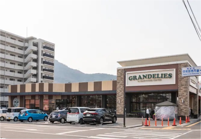 グランデリーズ昭和町店