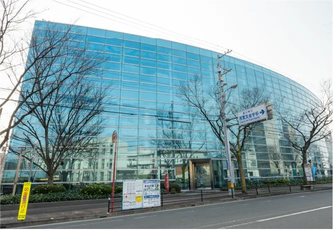 高松市中央図書館