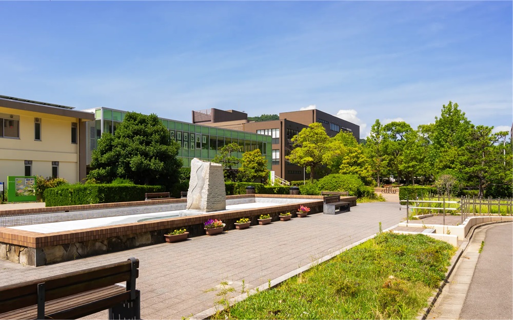 香川大学