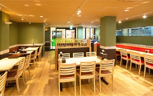 石松餃子 JR浜松駅店〈浜松餃子〉