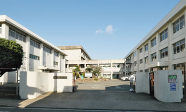 市立野々池中学校