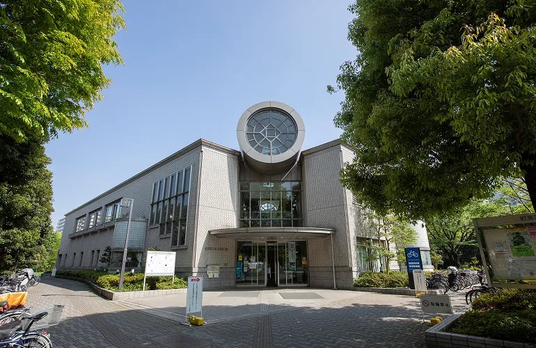 練馬区立都立光が丘図書館