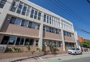 福岡ゆなの木保育園 / 福岡小鳩幼稚園