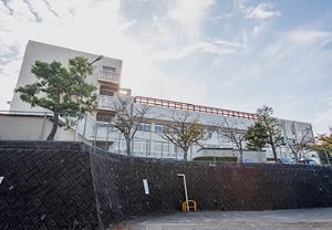 福岡市立片江中学校
