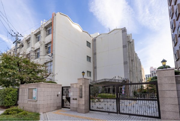 市立 上町中学校